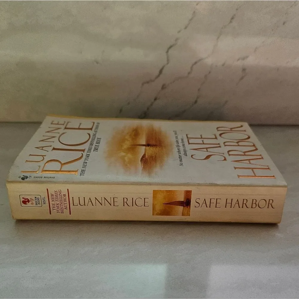 Safe Harbor by Luanne Rice Paperback